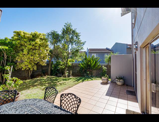 3 BEDROOM DUPLEX SOLD IN BLUFF